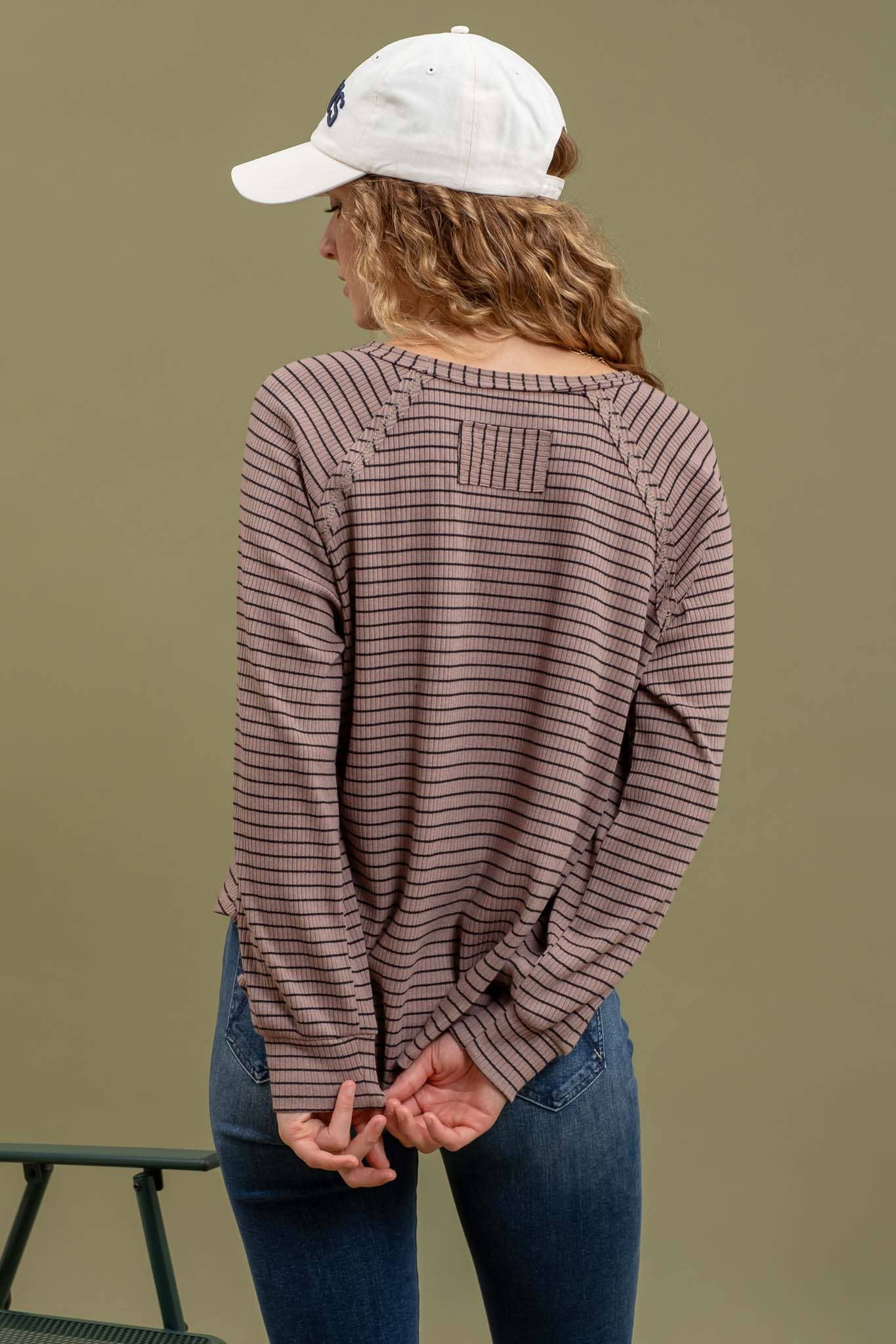 TAUPE STRIPED TOP