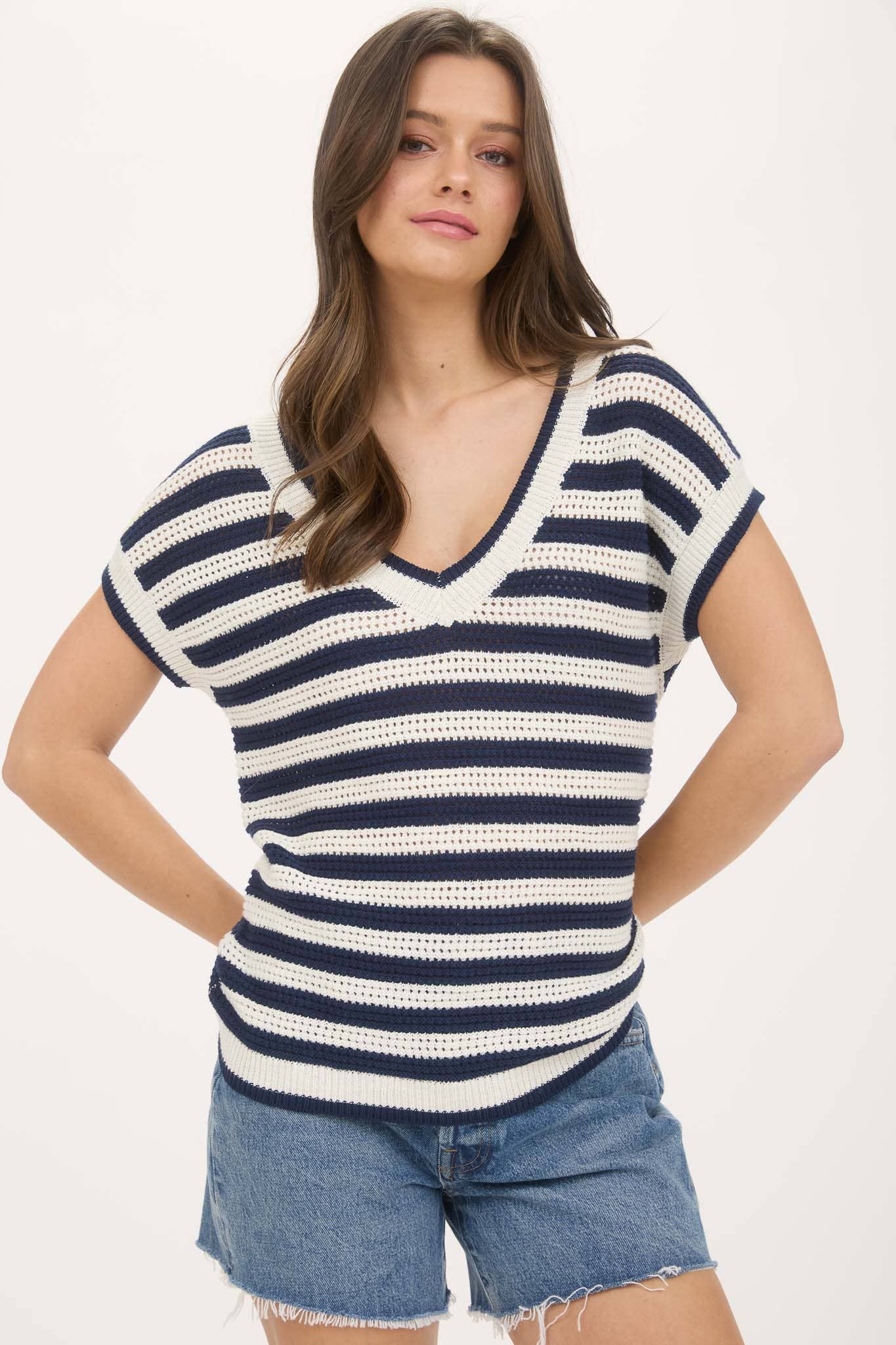 NAVY CROCHET KNIT TOP