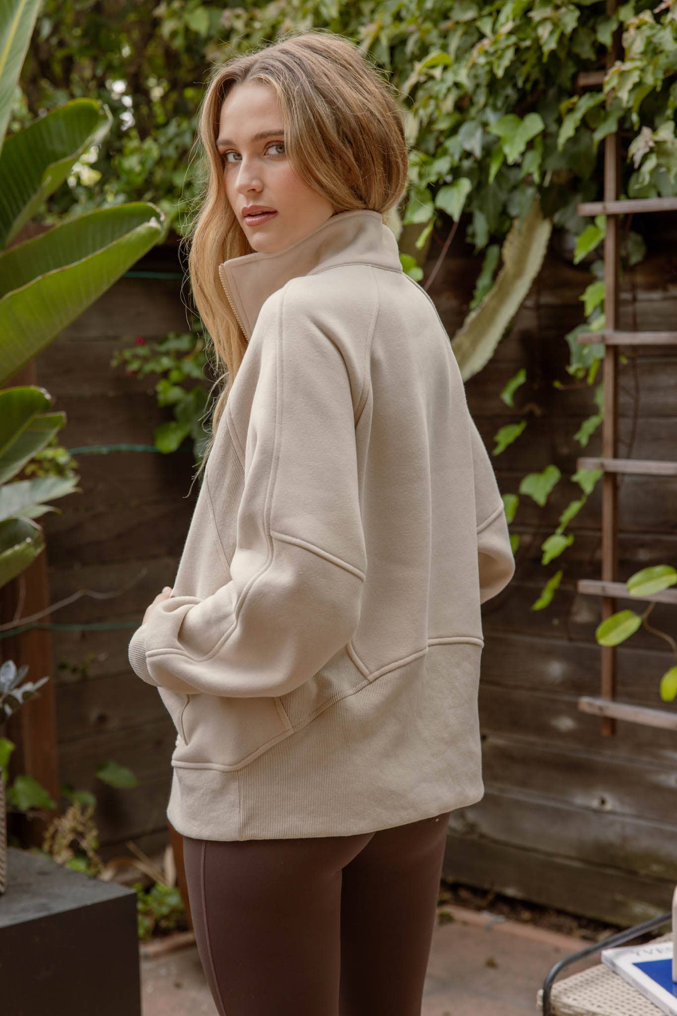 THE LULU HALF ZIP SWEATSHIRT
