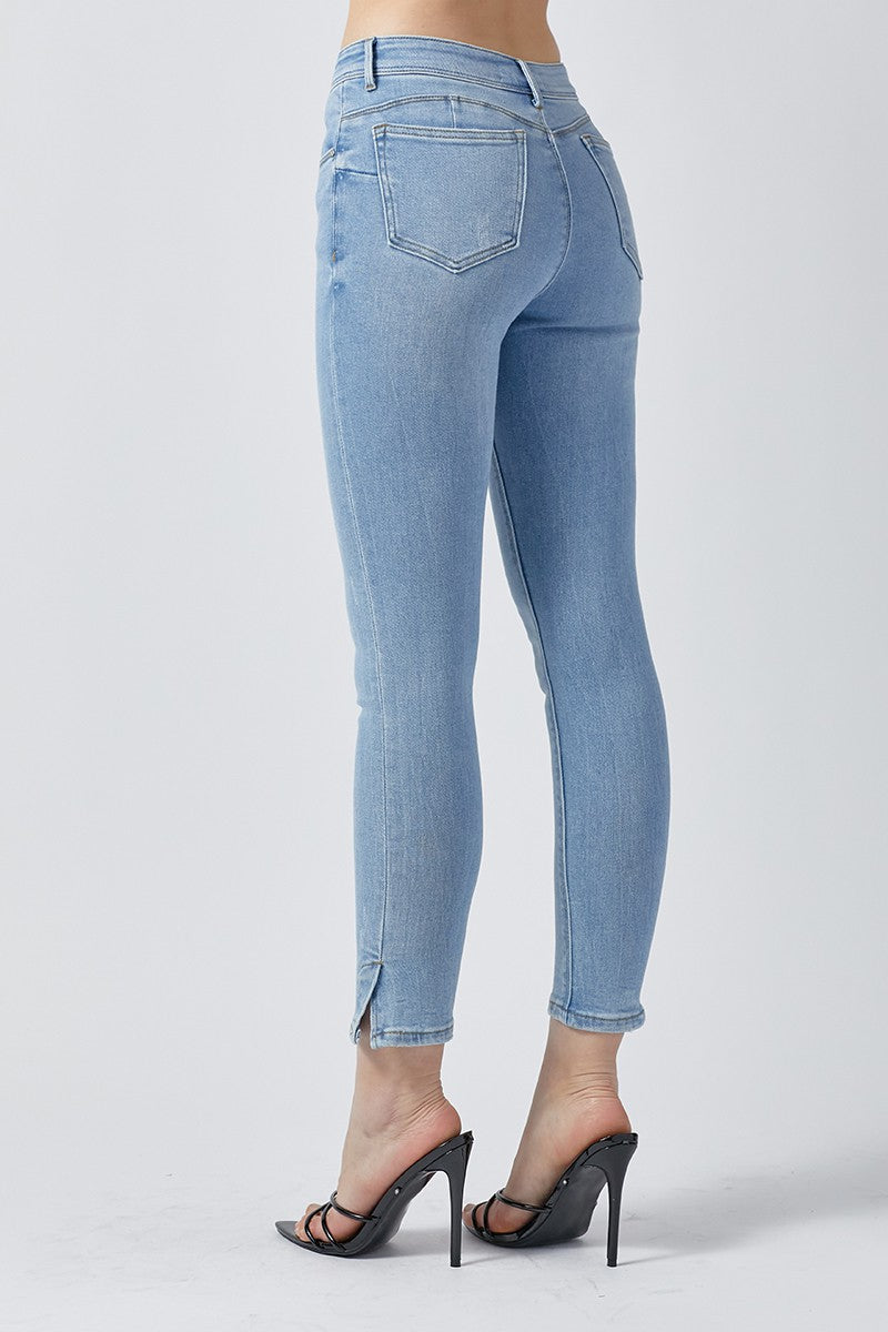 MID RISE CURVY YOKE SKINNY