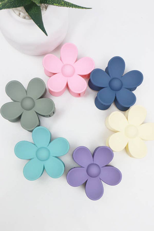 Daisy Matte Hair Claw