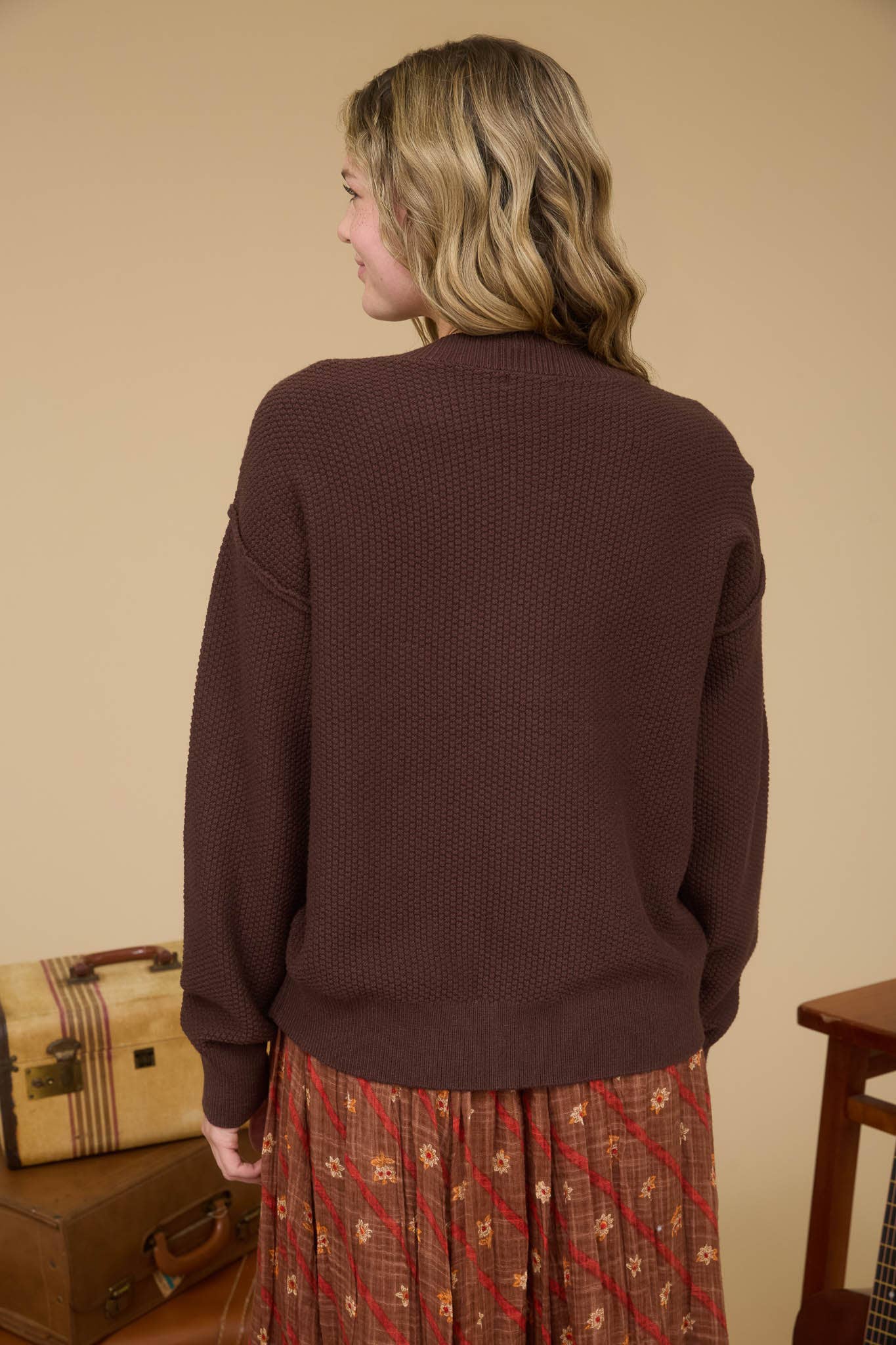 EXPOSED SEAM CARDIGAN