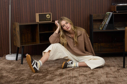 WAFFLE KNIT COLLARED TOP