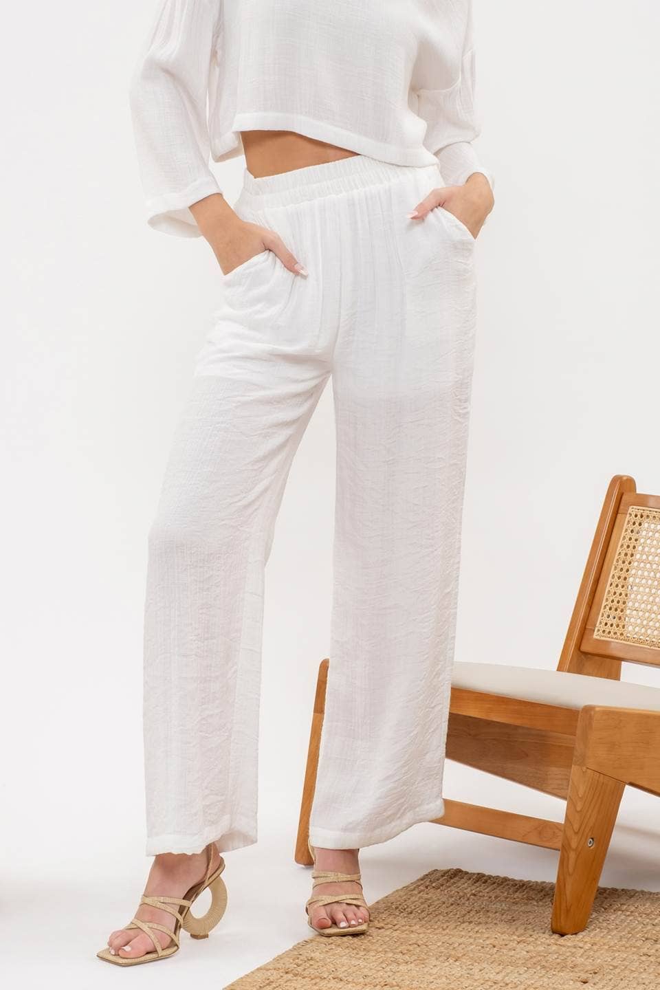 White LINED PANTS