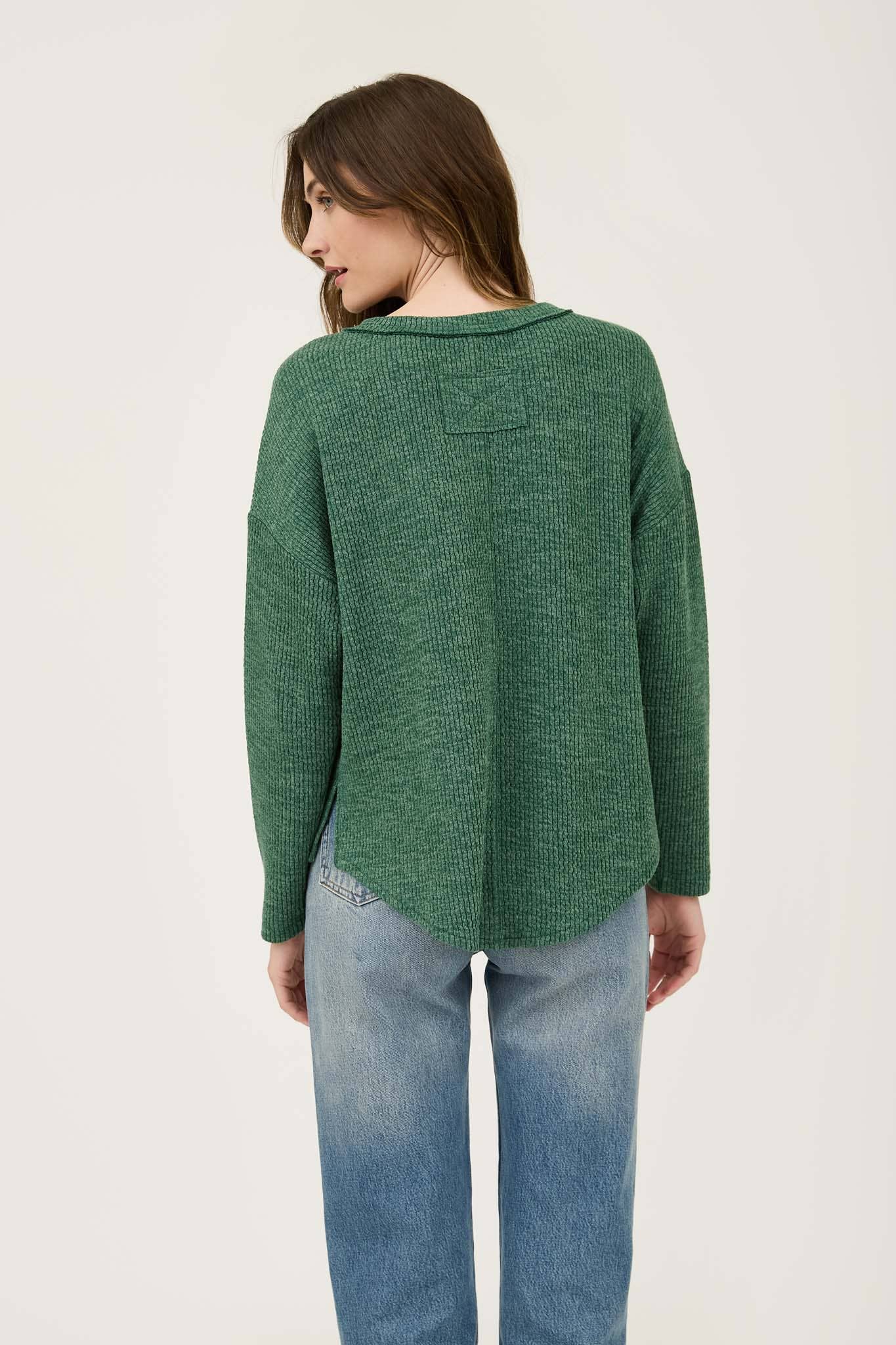 GREEN WAFFLE KNIT HENLEY