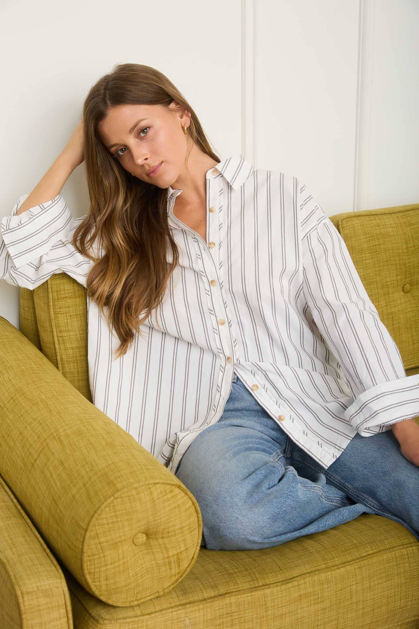 STRIPE OVERSIZED COLLARED SHIRT