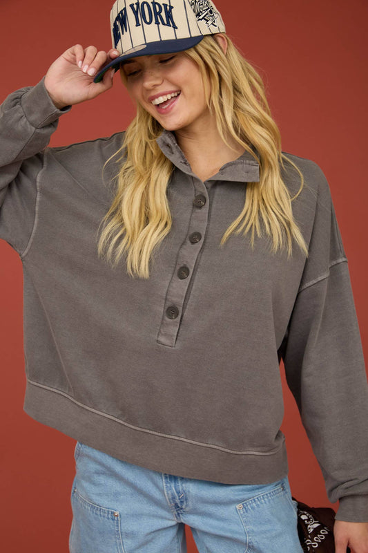 GRAY MOCK NECK HENLEY